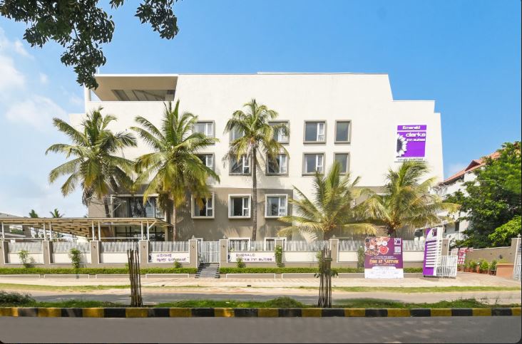 EMERALD CLARKS INN SUITES, MYSURU